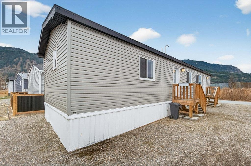 235 Alymer Road Unit# 26 Lot# 26 — photo 3
