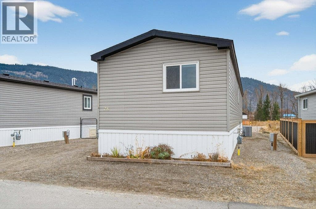 235 Alymer Road Unit# 26 Lot# 26 — photo 4