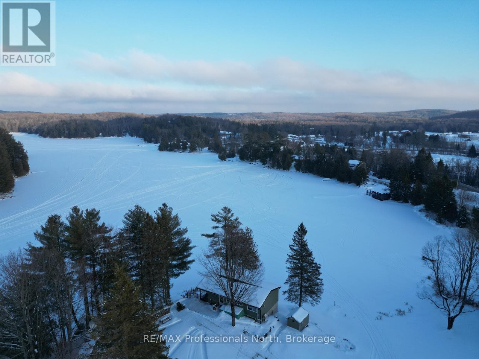 1092 PIONEER ROAD — photo 3