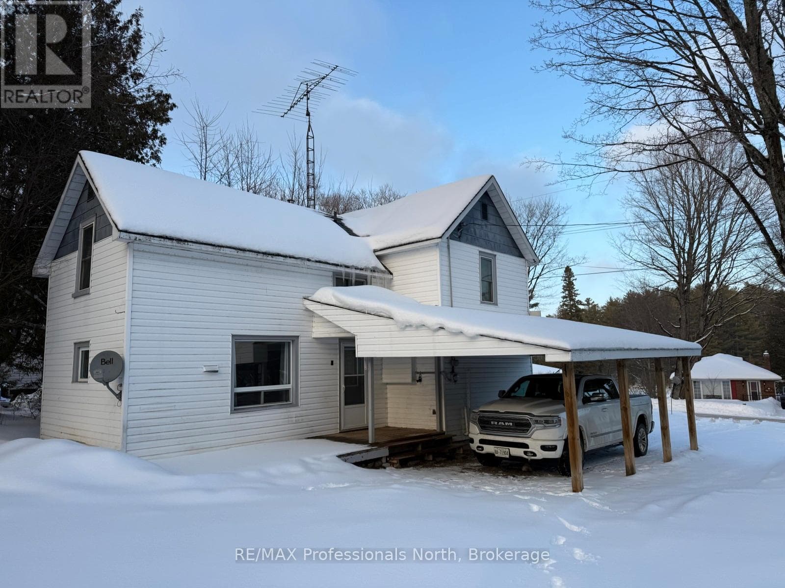 1092 PIONEER ROAD — photo 4