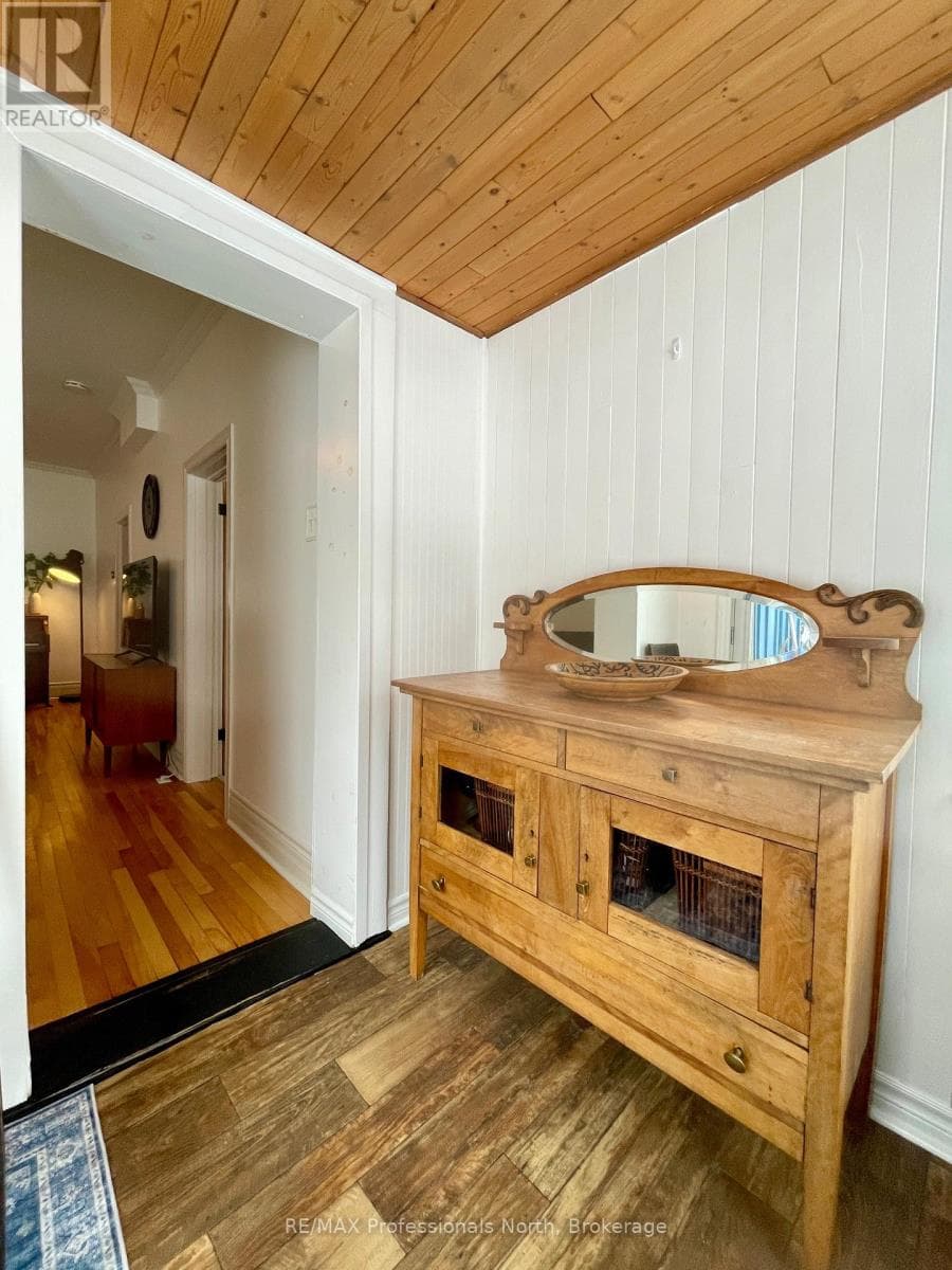 6 DUNCAN STREET EAST — photo 4