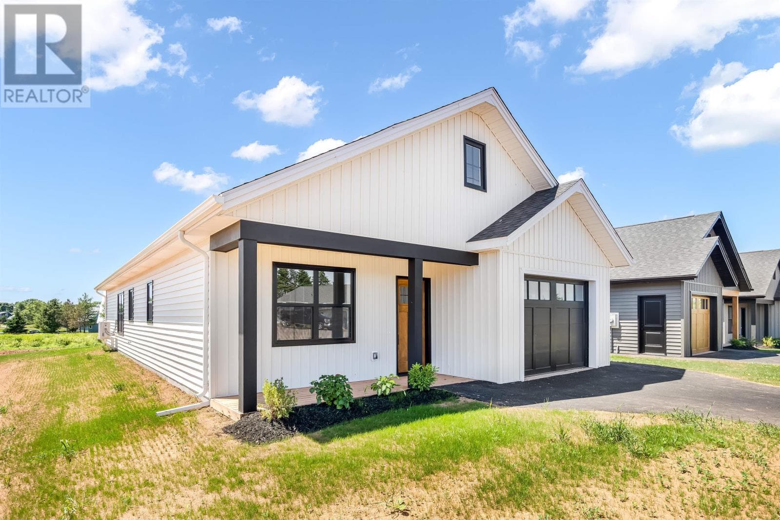 36 REDDIN HEIGHTS — photo 3