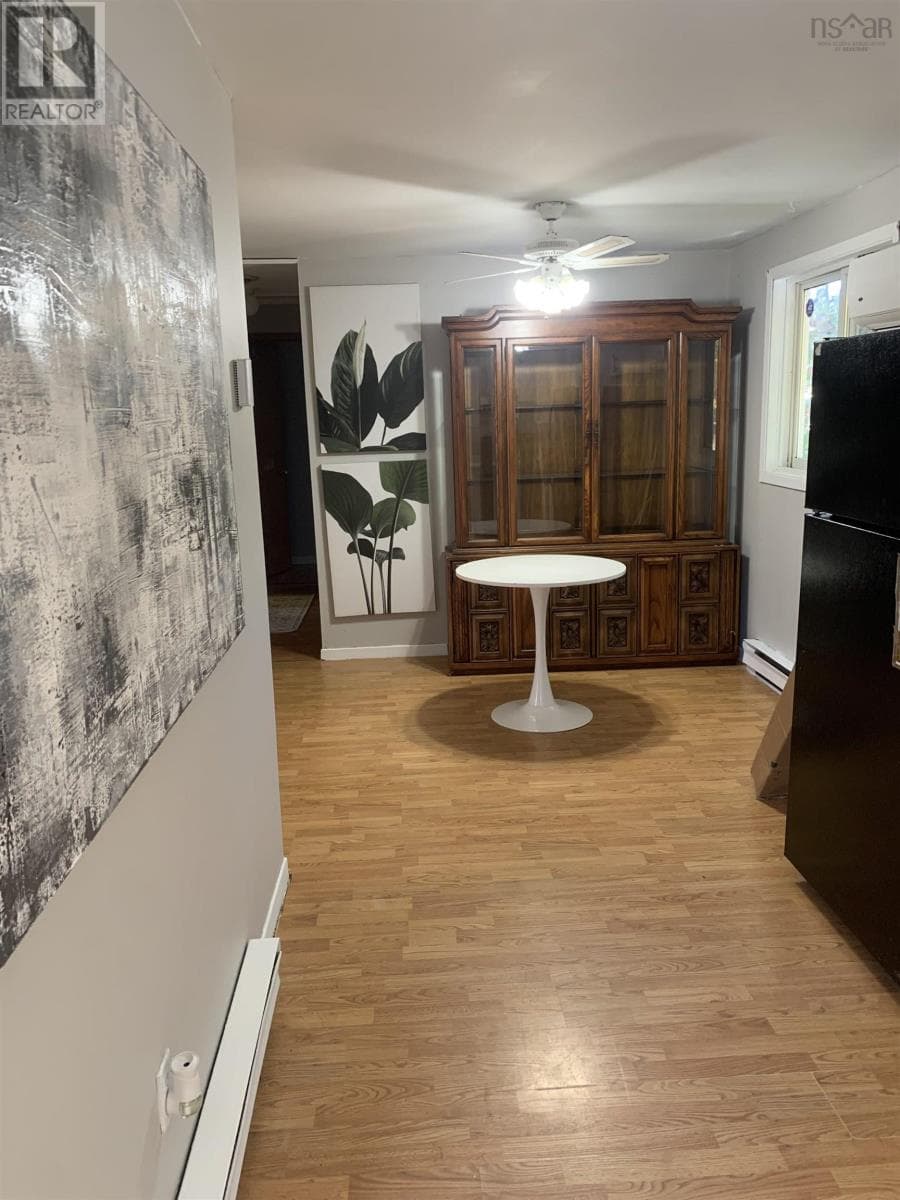 3 ALEXANDER CRESCENT — photo 5