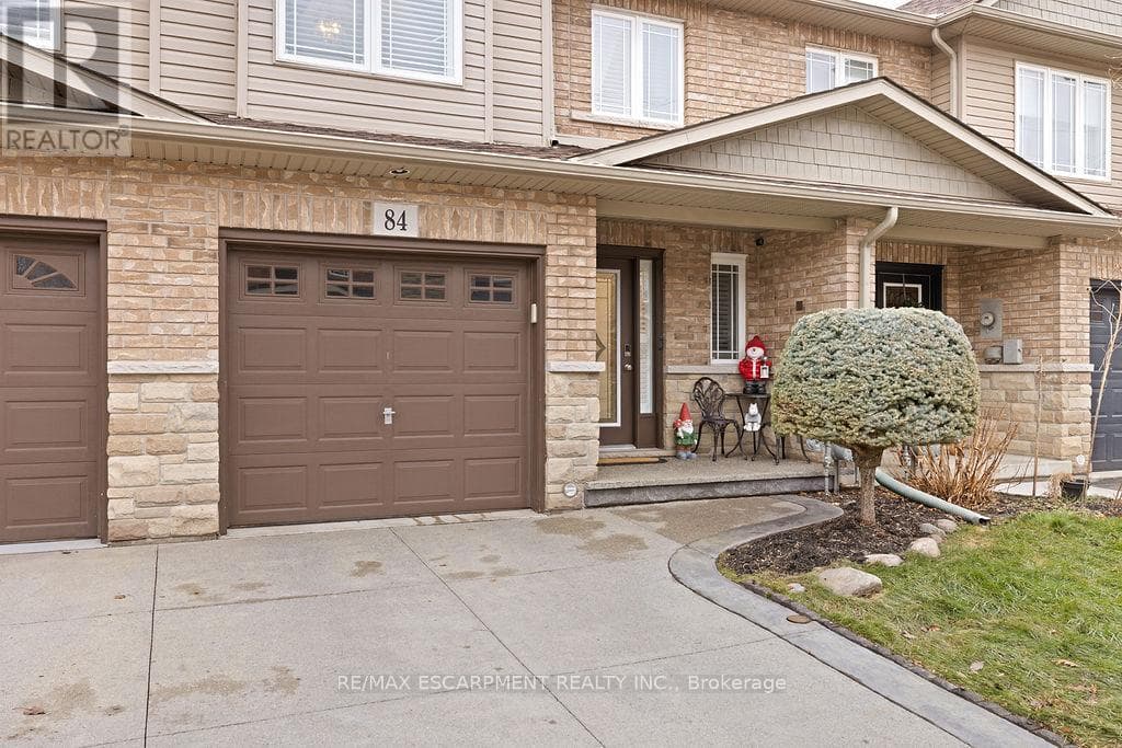 84 PERIWINKLE DRIVE — photo 2