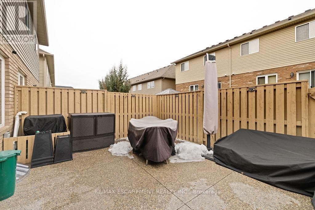 84 PERIWINKLE DRIVE — photo 4