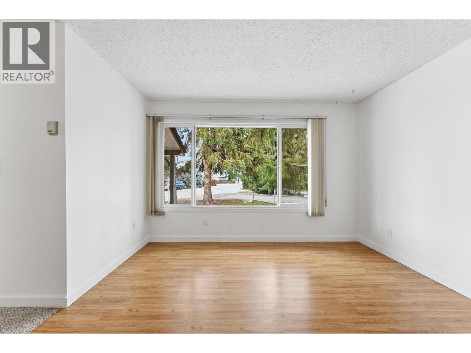 2289 HAYDEN PLAZA — photo 4
