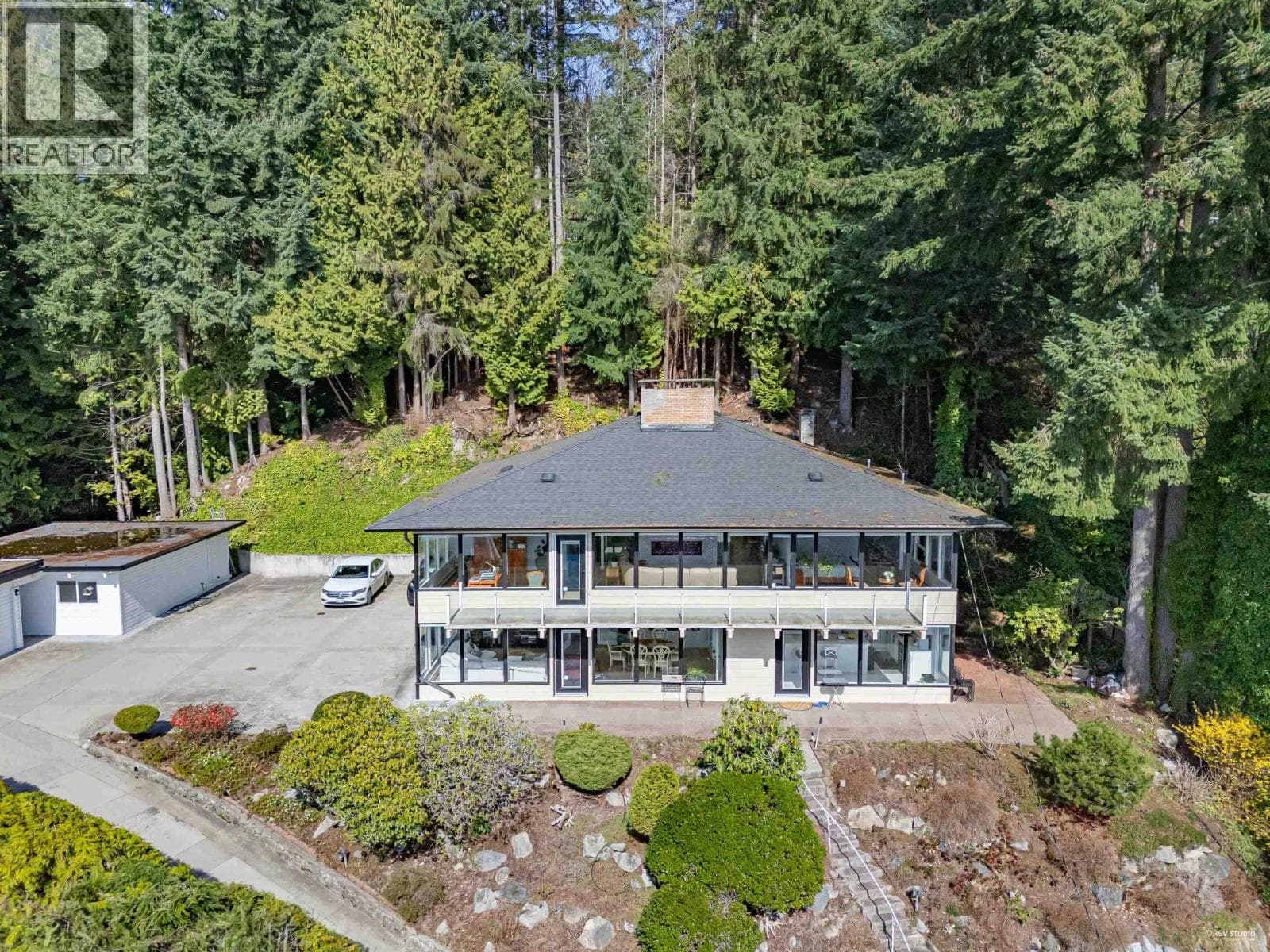2755 SKILIFT PLAZA in Cypress Park