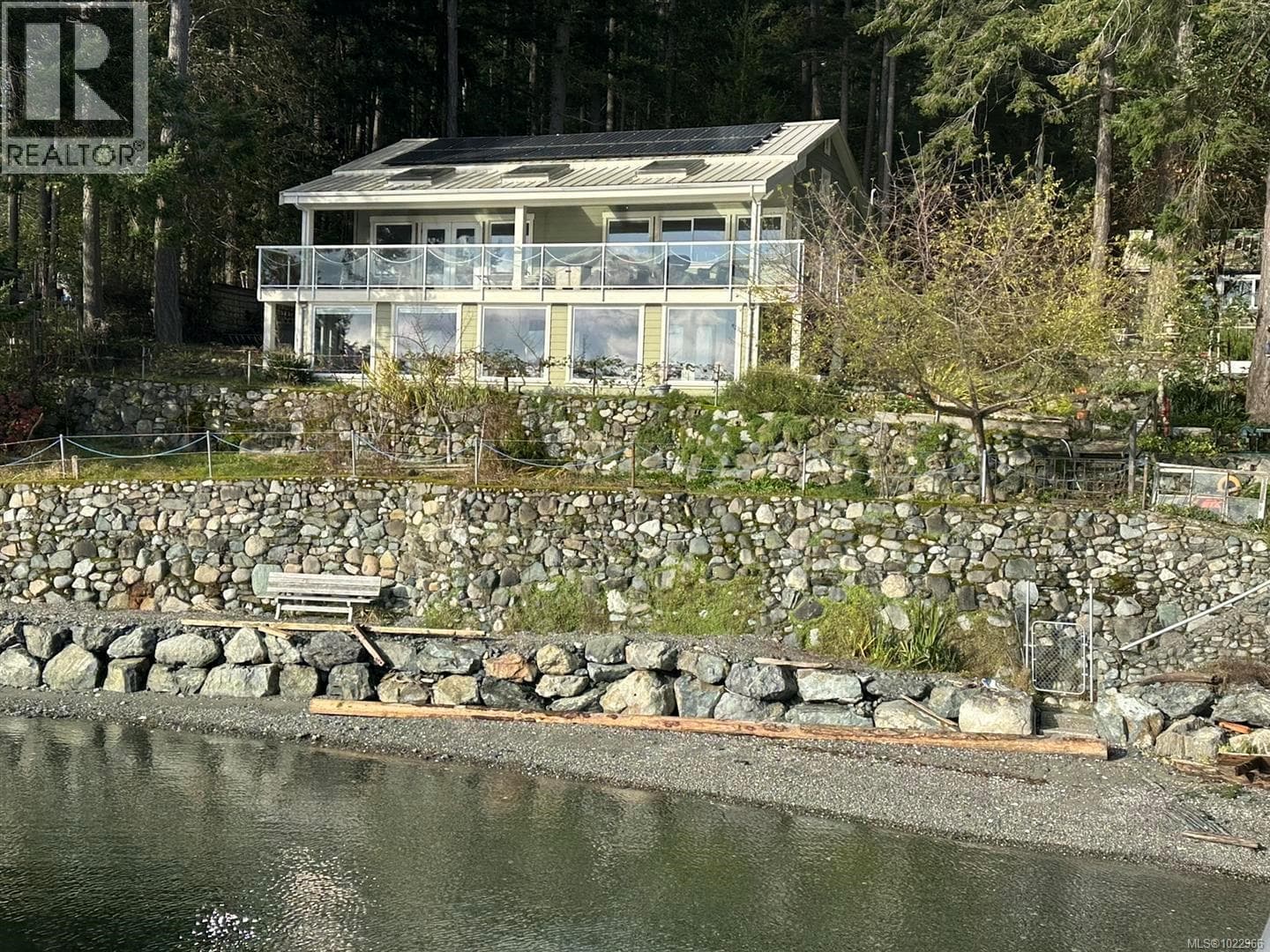 10 MCKENZIE CRESCENT in 