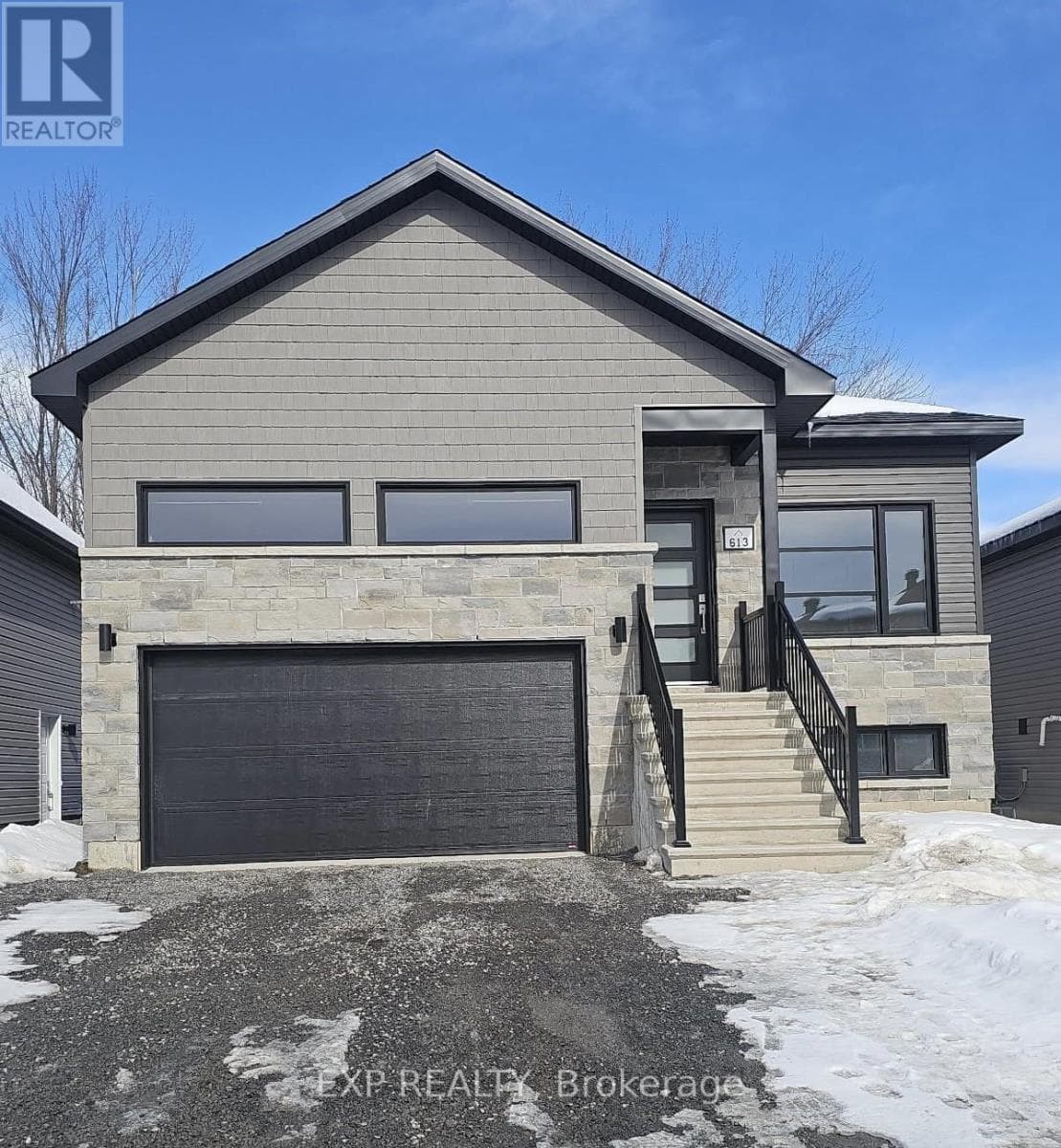 613 MONTESSOR CRESCENT in 