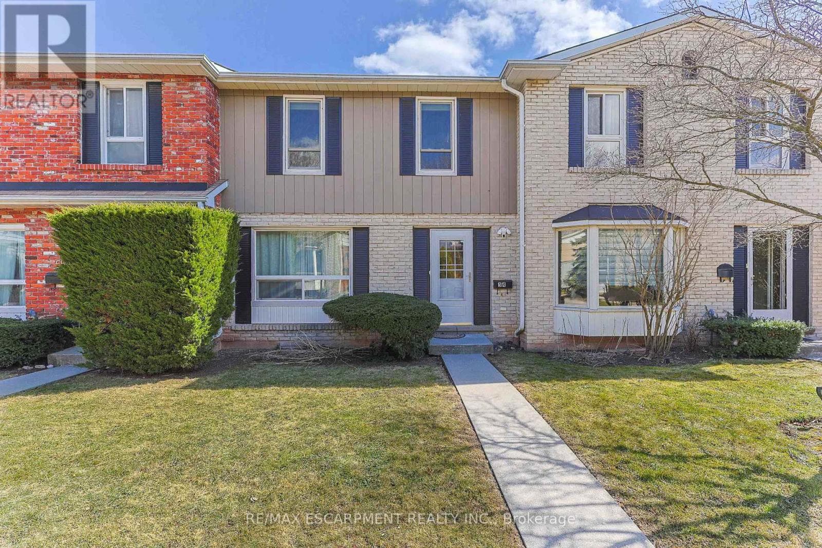 5475 LAKESHORE ROAD UNIT 54 in Elizabeth Gardens