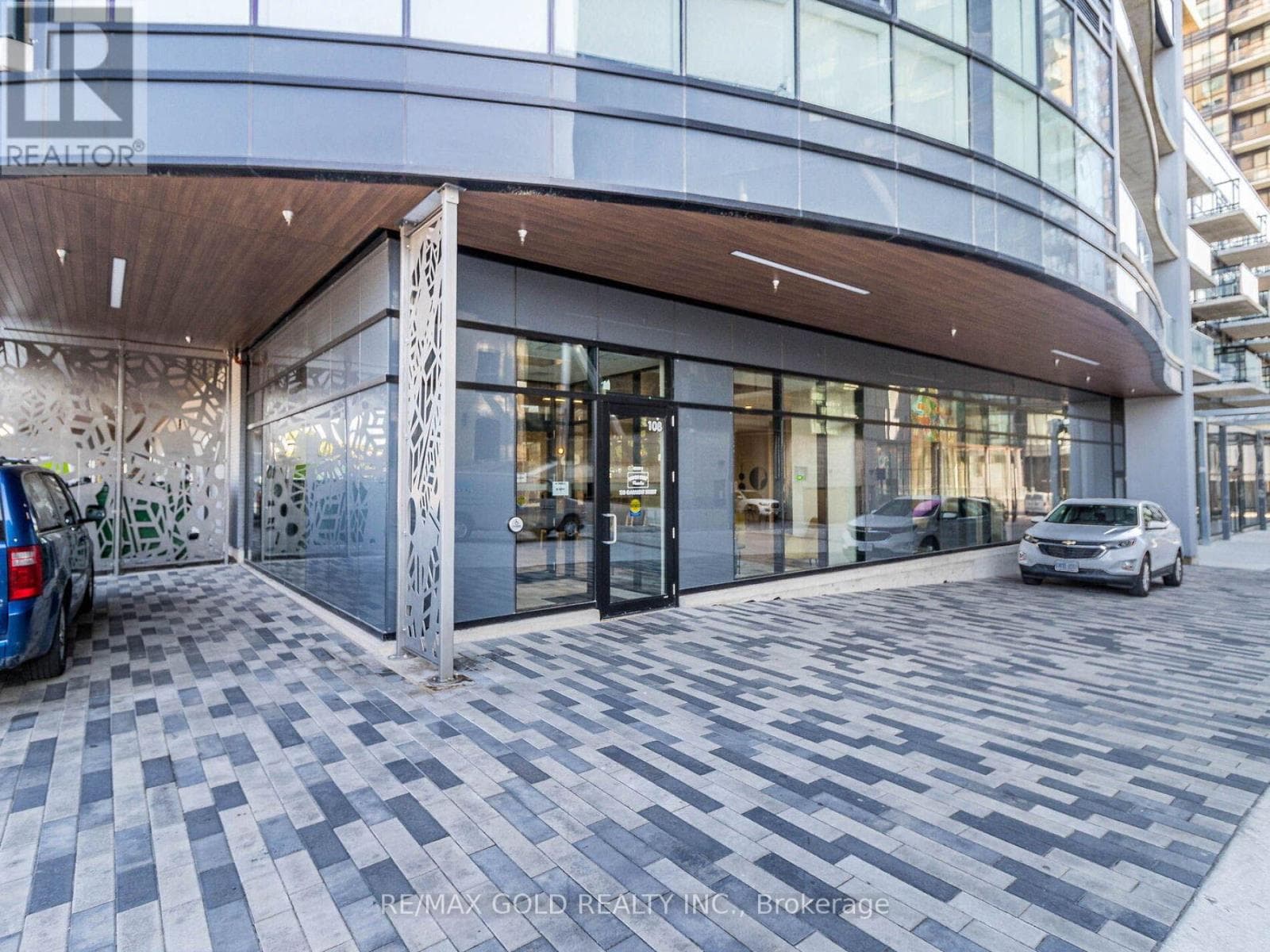 1011 - 108 GARMENT STREET, Toronto — photo 2
