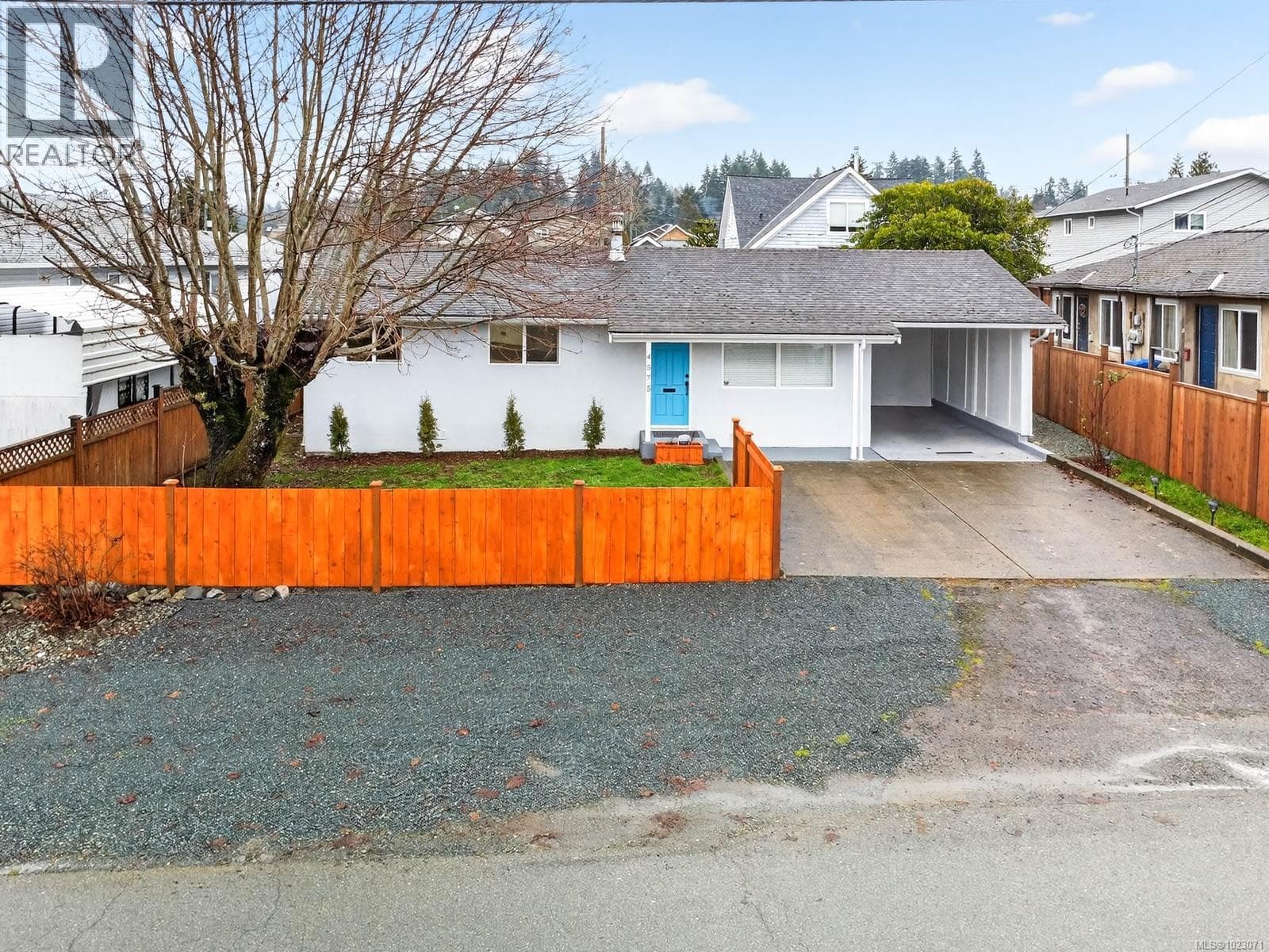 4575 Arrowsmith Rd in 