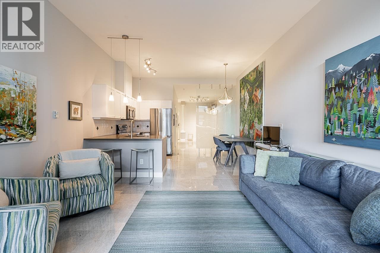 108 131 W 3RD STREET — photo 3