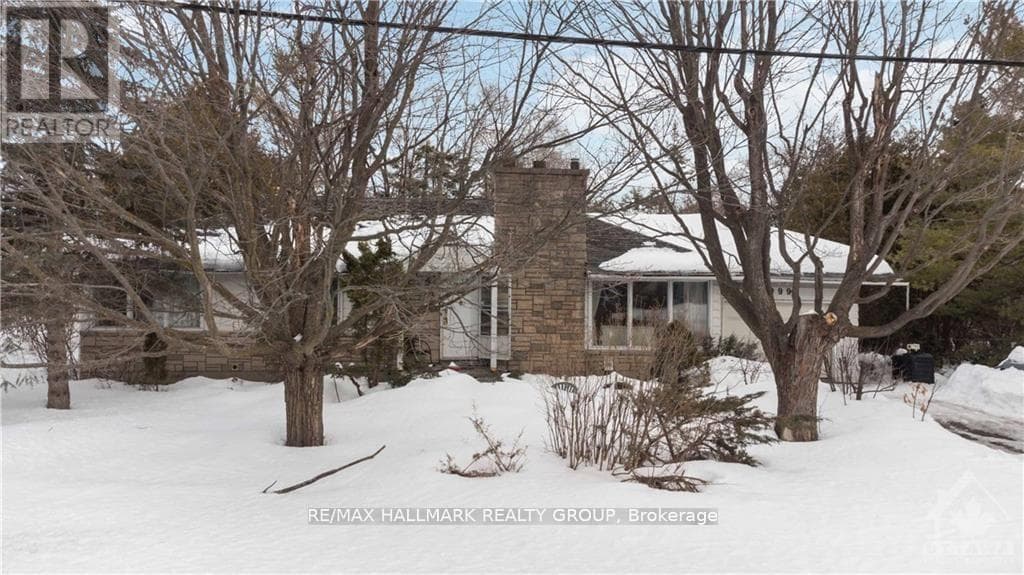 999 LAPORTE STREET — photo 2