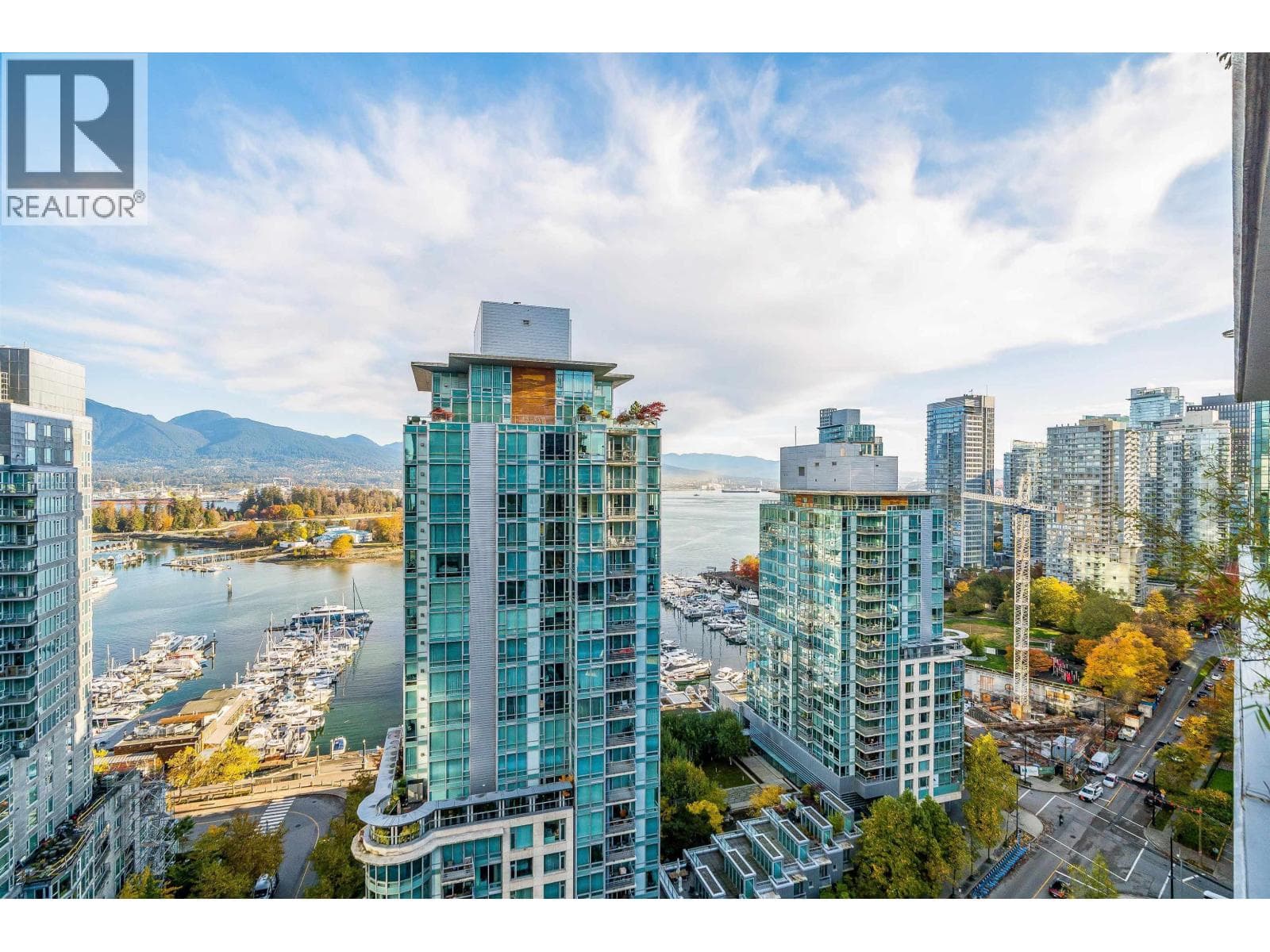 2101 1499 W PENDER STREET in Downtown