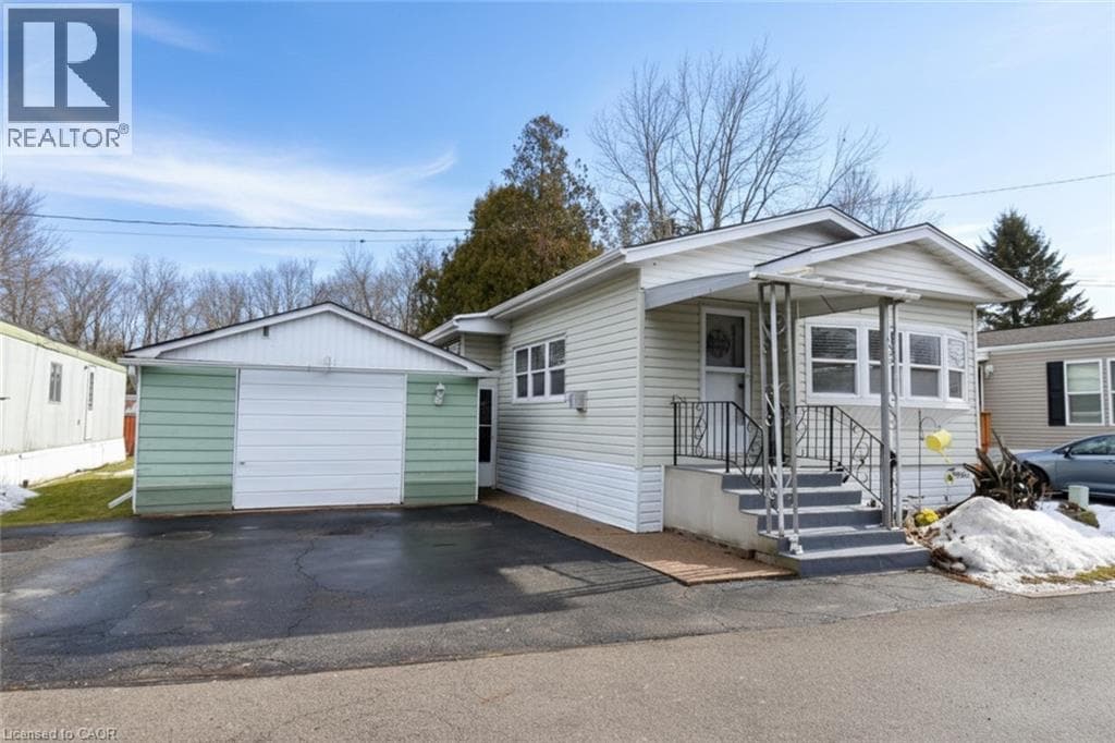 1294 8TH CONCESSION Road W Unit# 12 MacPherson in 1100