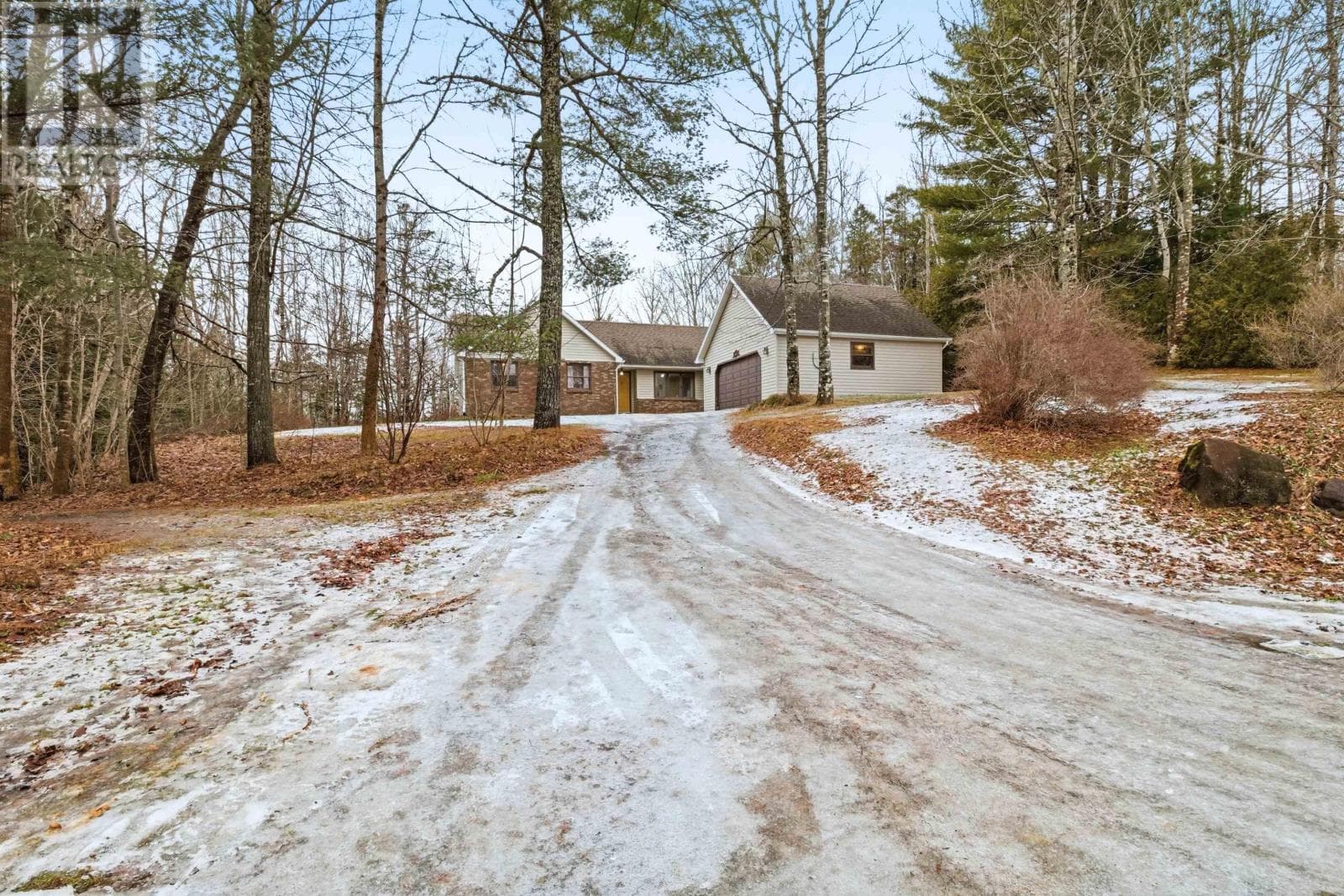 44 Lakewood Drive Extension — photo 2