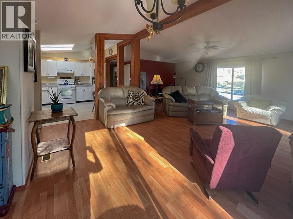 1401 NICOLA Avenue Unit# 18, Interior REALTORS® — photo 3