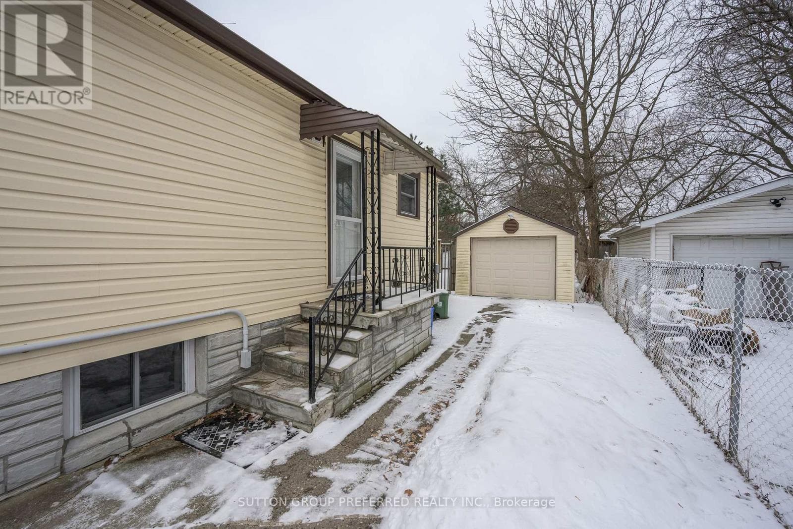 631 GLASGOW STREET — photo 4