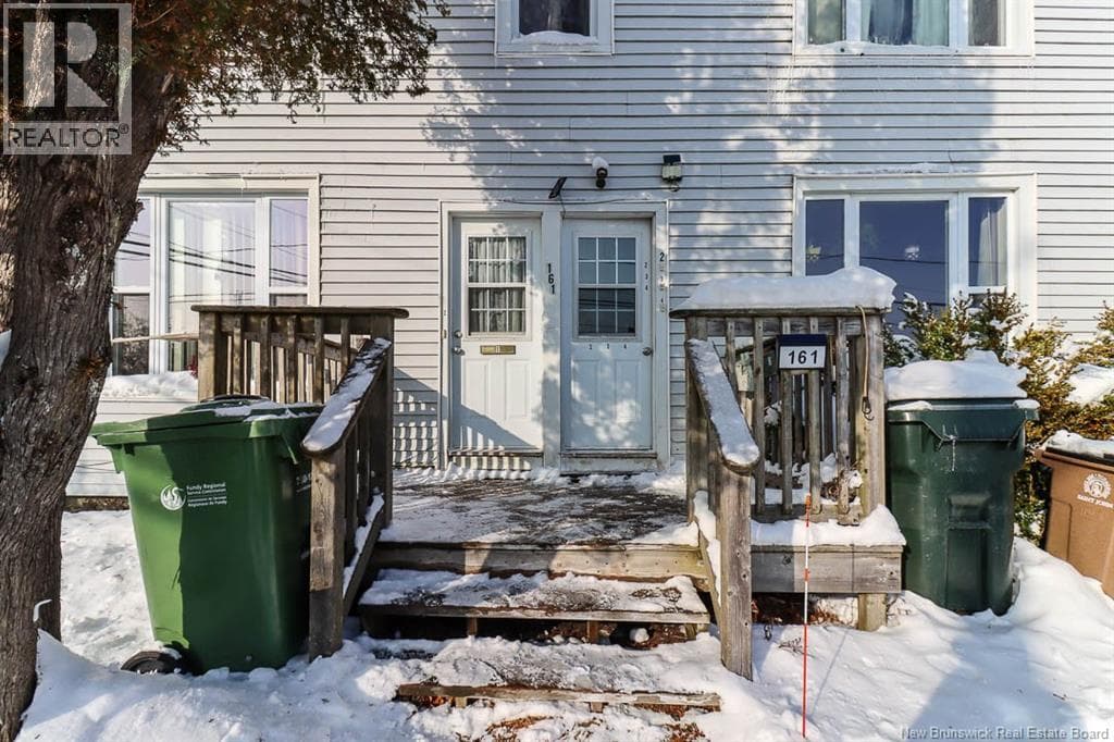 161 QUEEN STREET WEST — photo 2