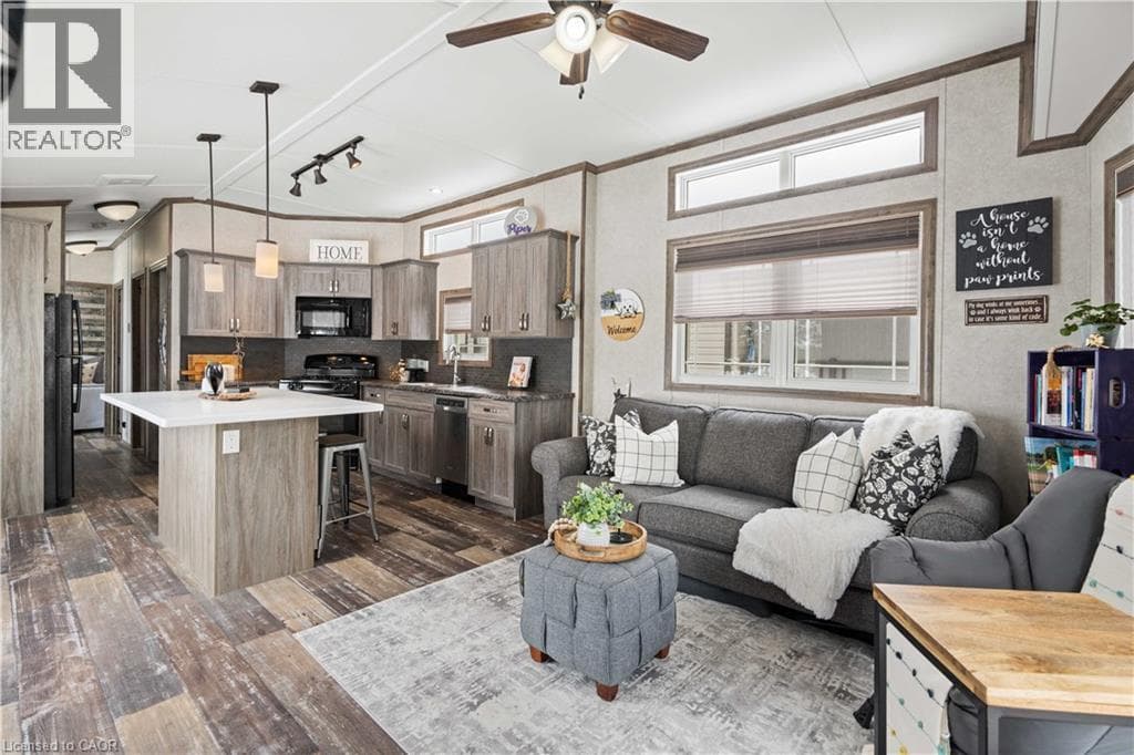 4449 MILBUROUGH Line Unit# 10 Oak St. — photo 5
