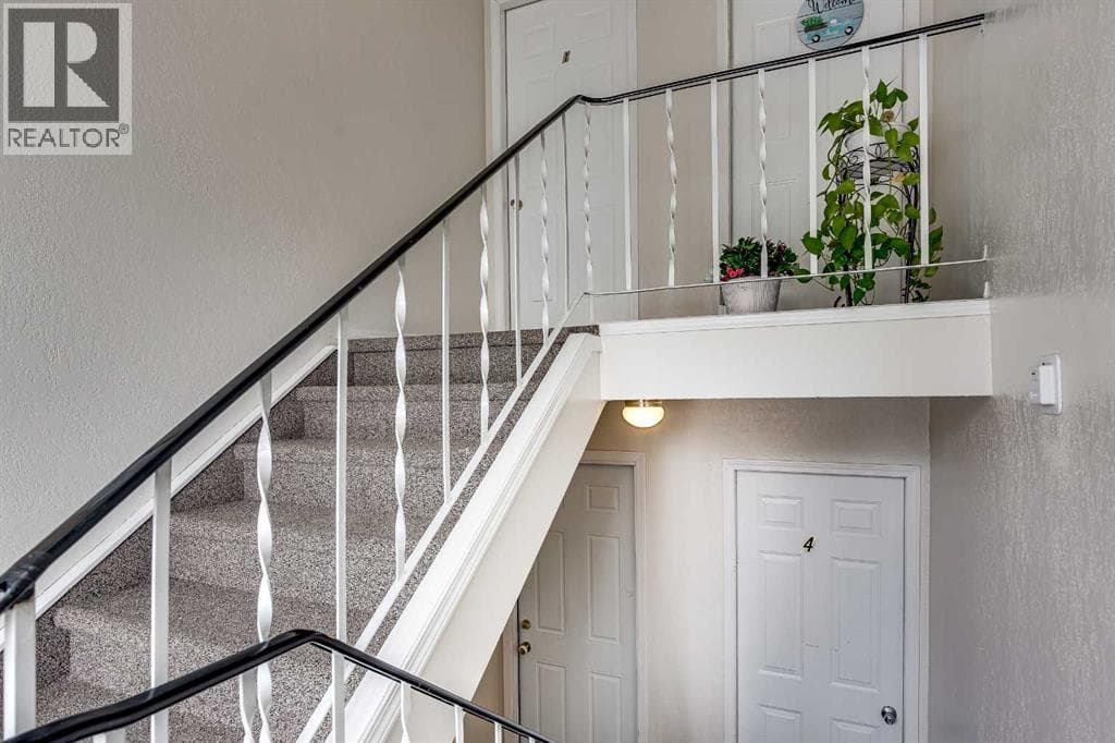3, 5 Stanton Street, Red Deer (Central Alberta) — photo 5