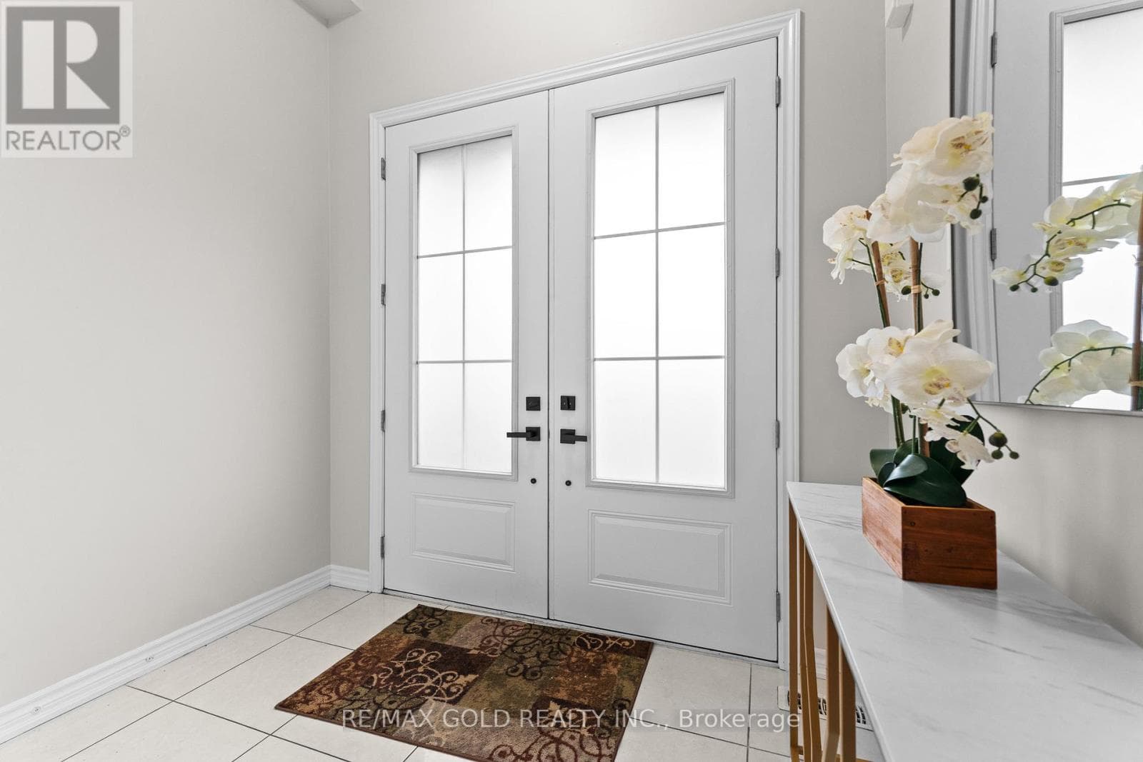 41 RAINBROOK CLOSE — photo 4