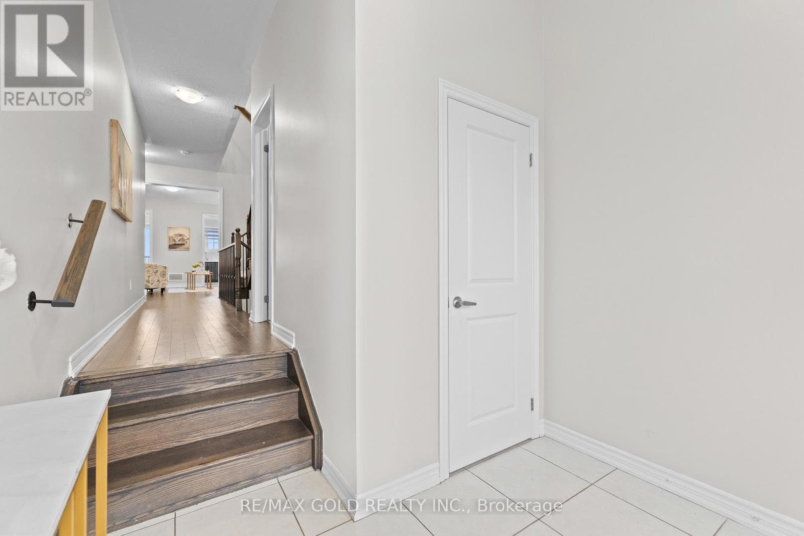 41 RAINBROOK CLOSE — photo 5