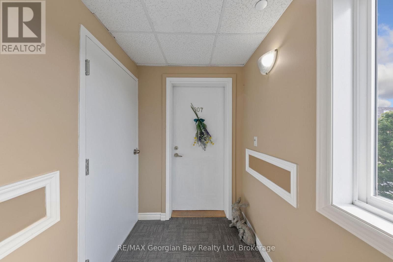 307 - 4 BECK BOULEVARD — photo 4