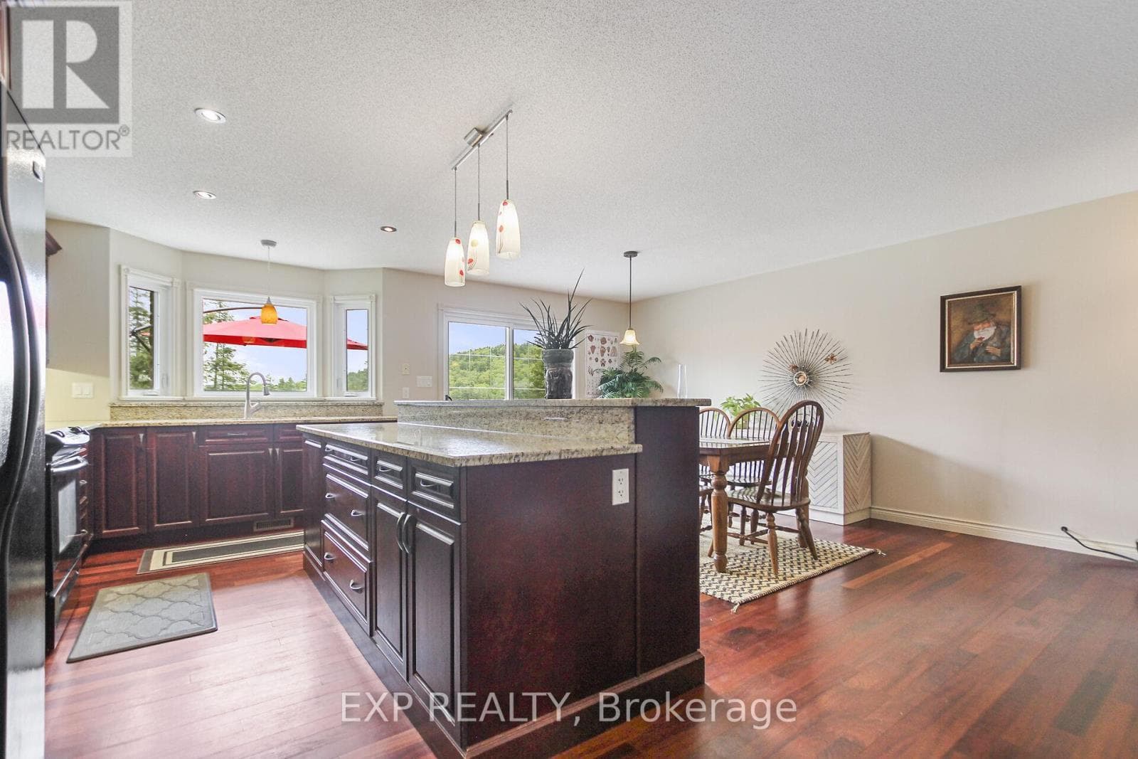 2186 CLYDE LAKE ROAD — photo 5