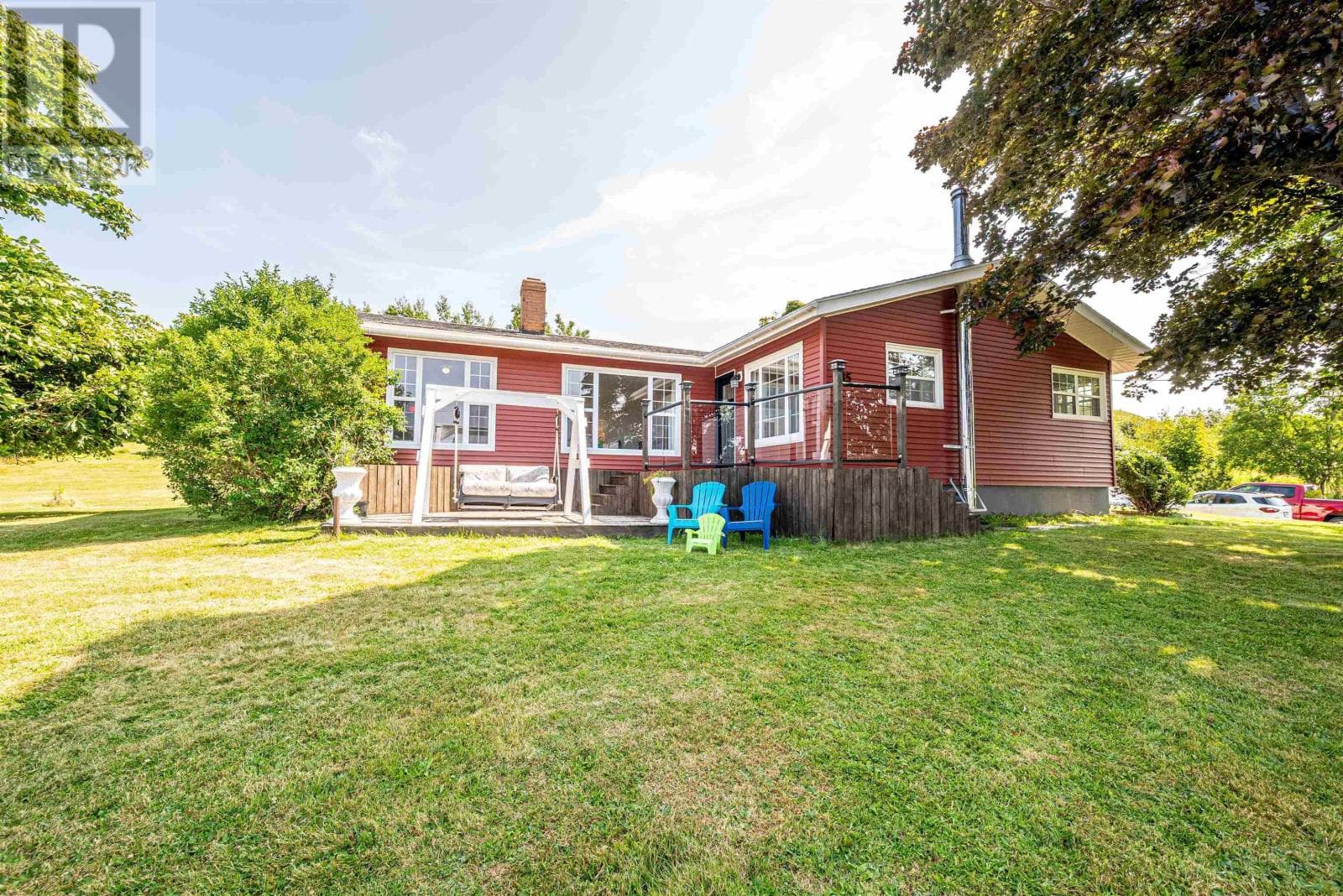 85 CHESTNUT STREET in