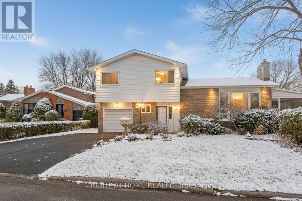 2221 CIRCLE PLAZA — photo 2
