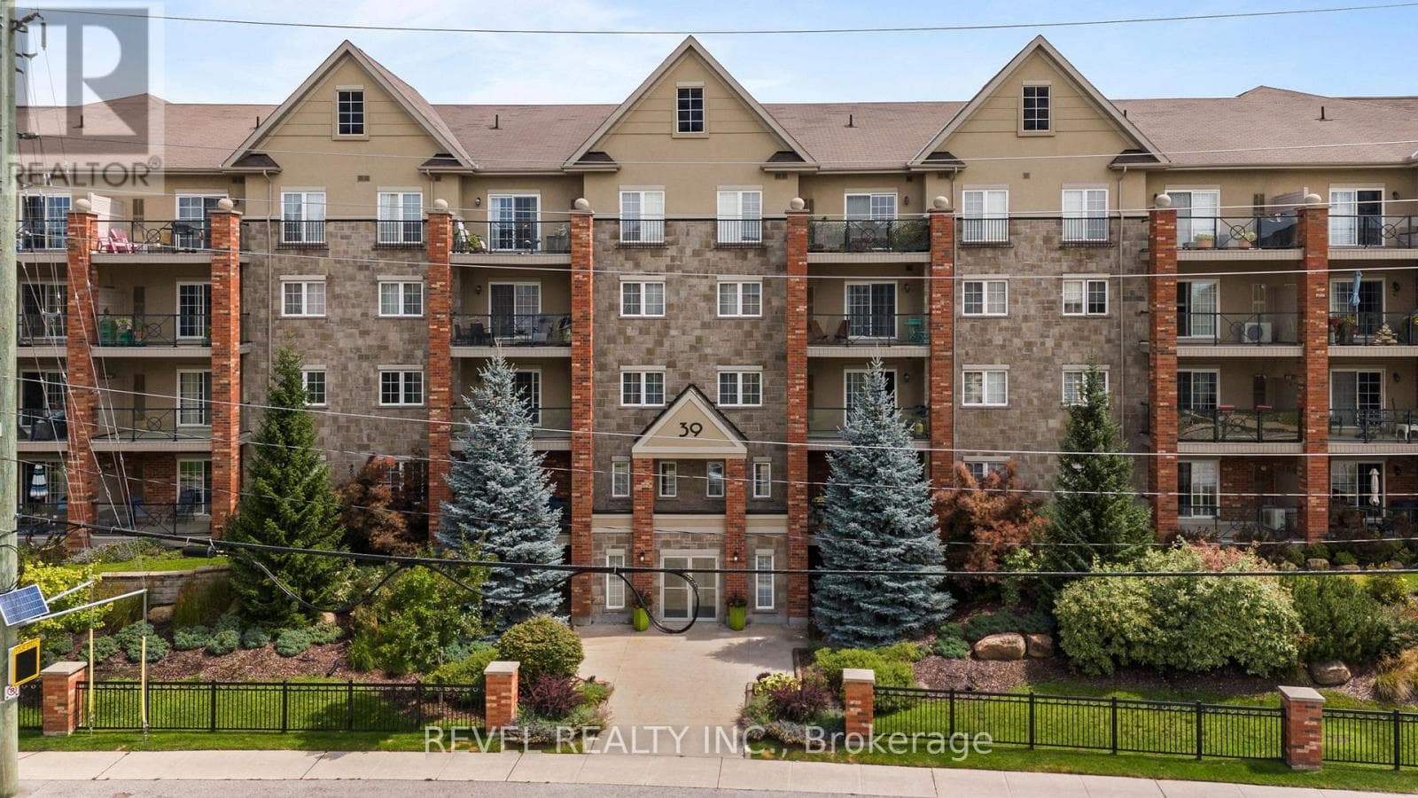 39 FERNDALE DRIVE SOUTH UNIT 106 — photo 2