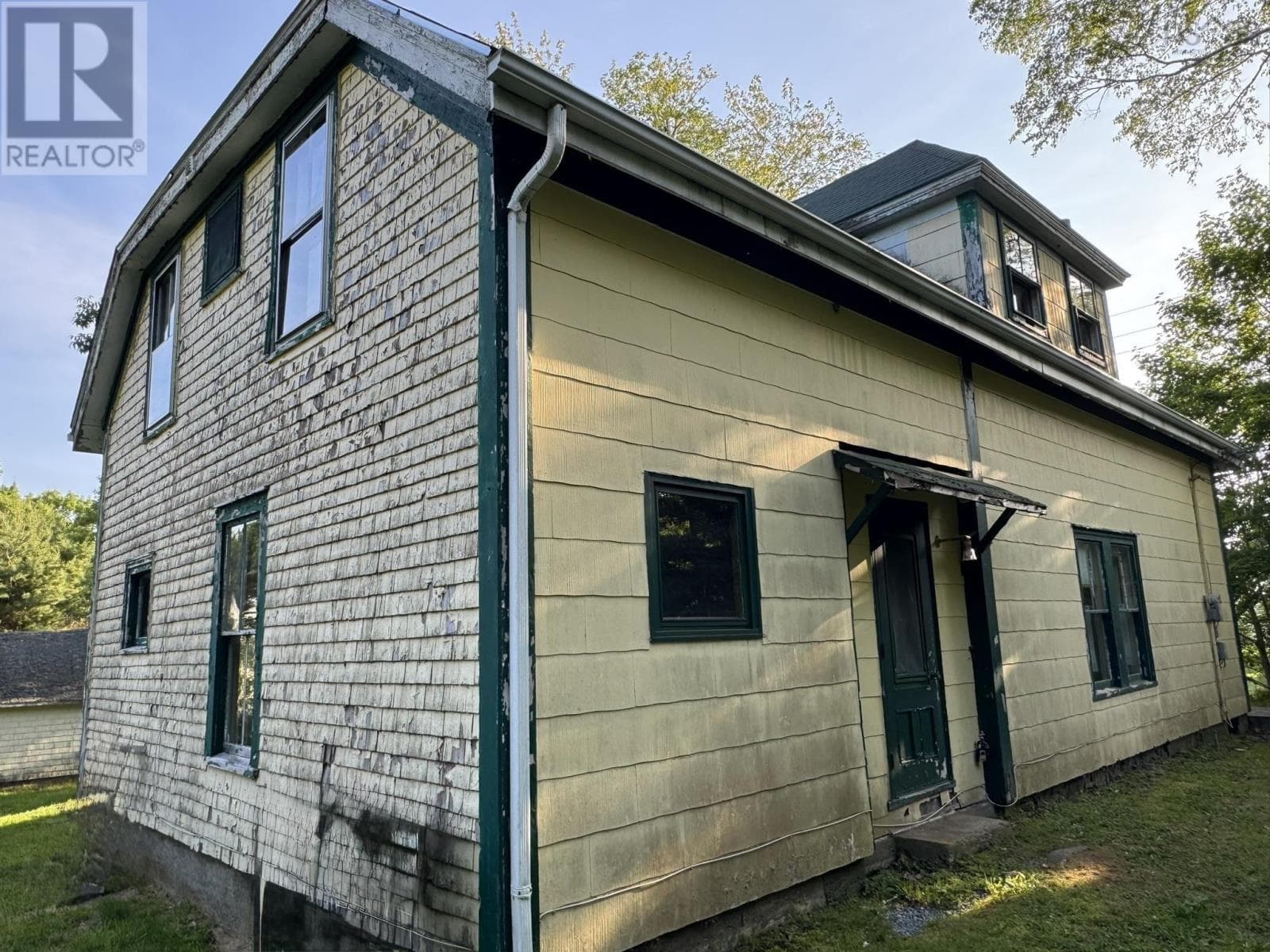163 HILLSIDE ROAD — photo 4