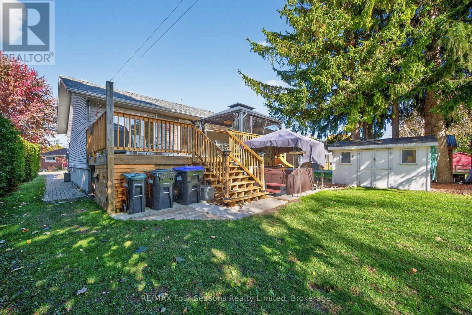 7 BATTEAUX ROAD — photo 5