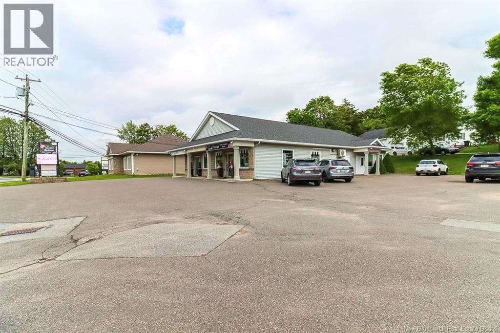 116 HAMPTON ROAD, New Brunswick — photo 3