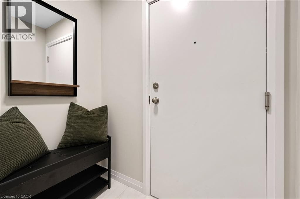 410 NORTHFIELD DRIVE WEST UNIT D11 — photo 4