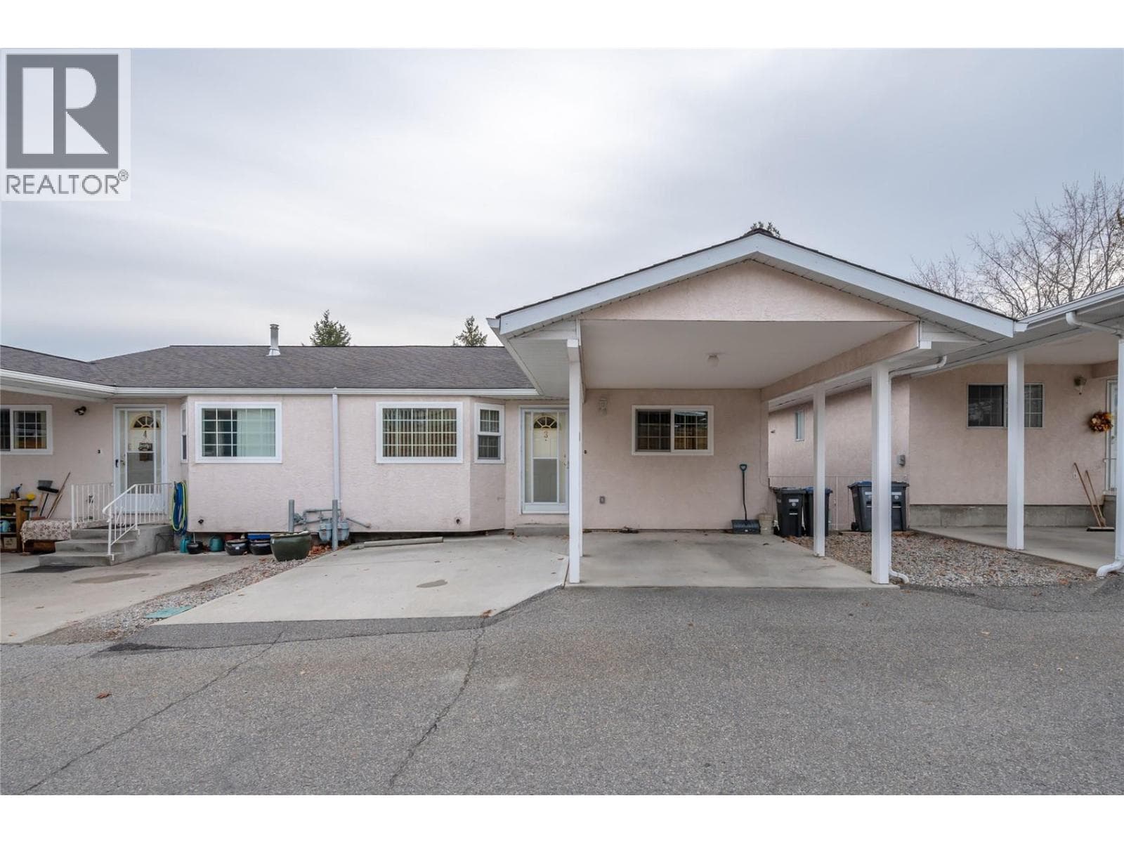 14615 VICTORIA ROAD NORTH UNIT 3 in 