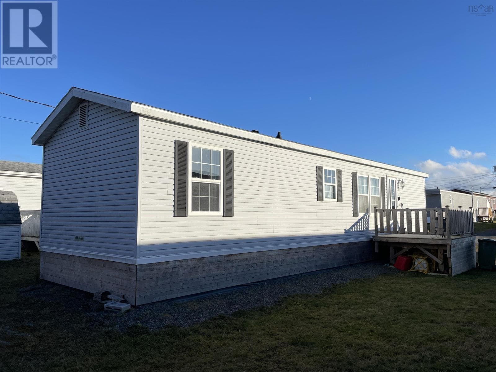 21 ANDYS AVENUE — photo 2