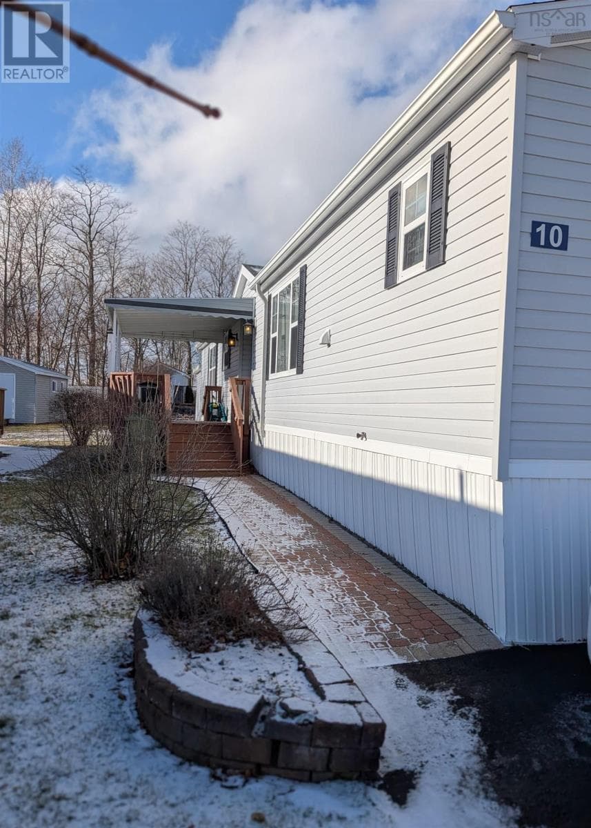 10 OSPREY COURT — photo 2
