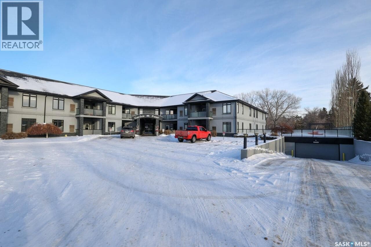 201 4721 McTavish STREET — photo 2