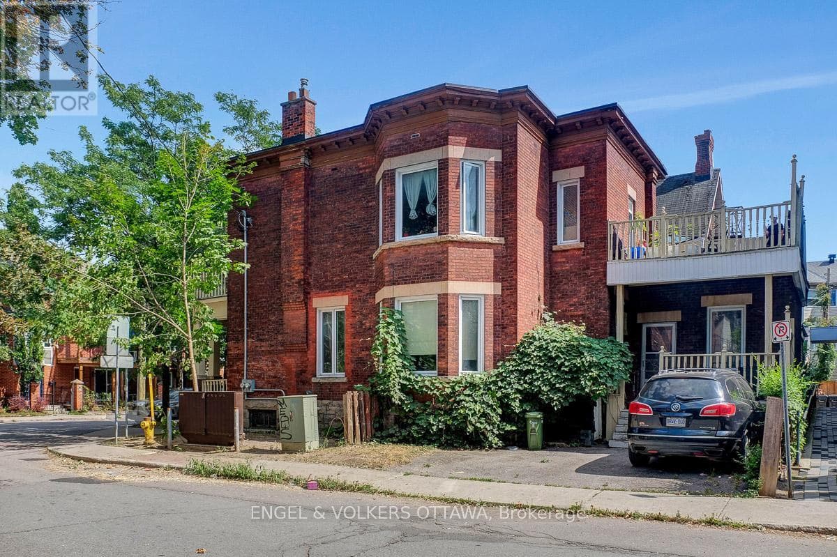 256 KENT STREET, Ottawa — photo 3
