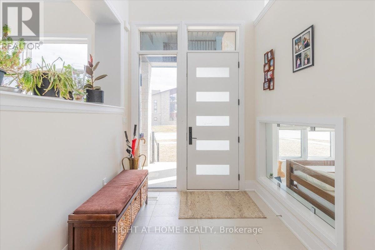 120 STONELEIGH DRIVE — photo 4