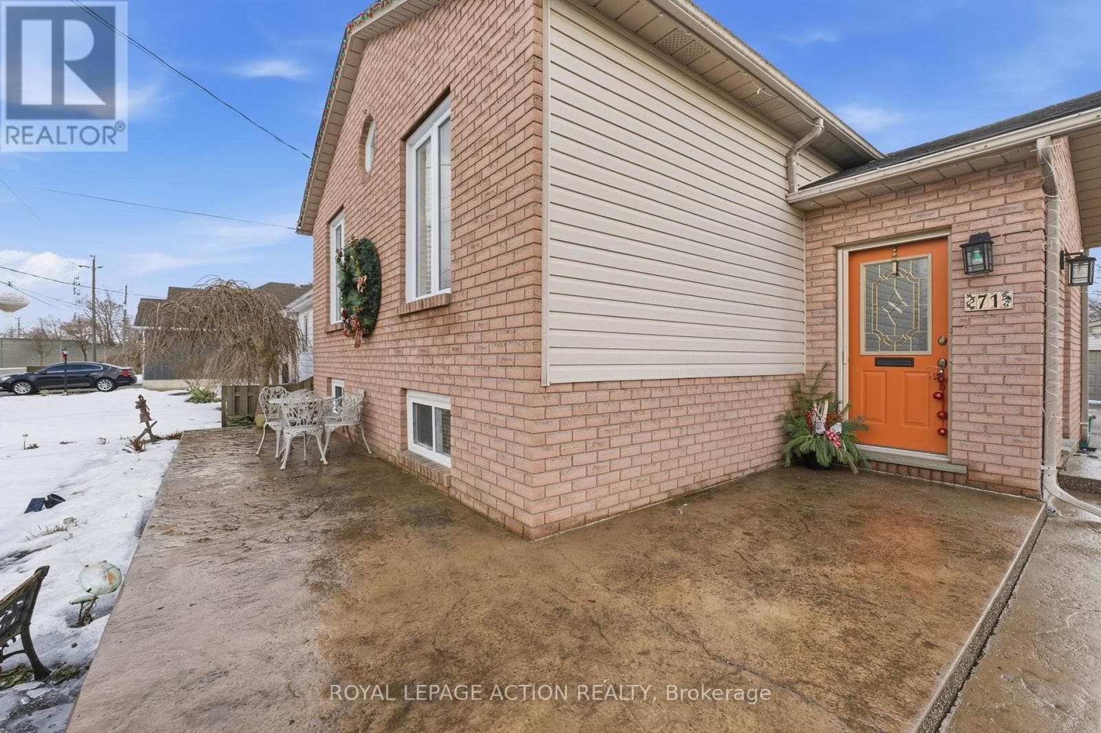 71 BARNES AVENUE — photo 2