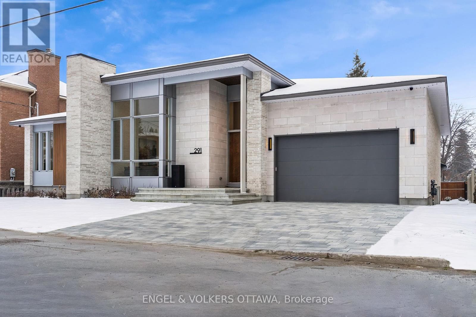 291 BILLINGS AVENUE — photo 2