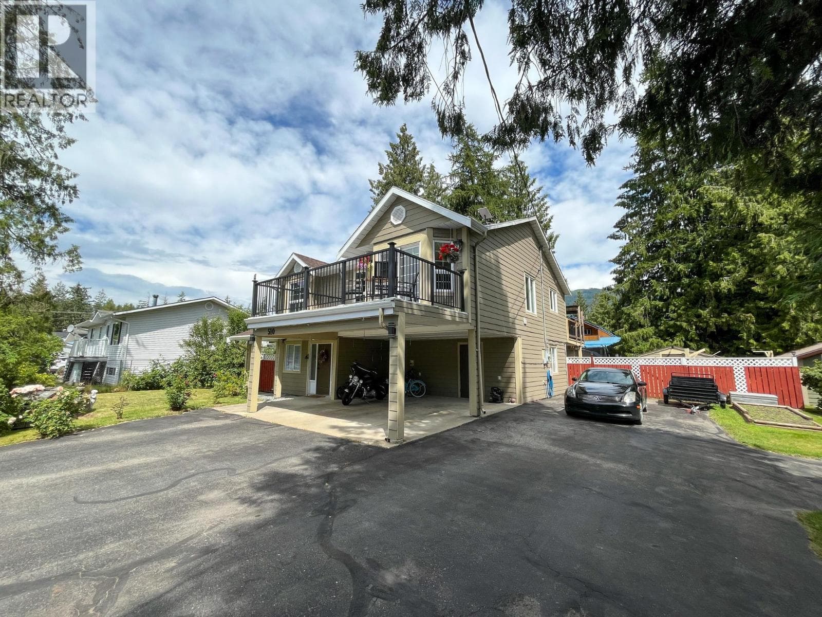 510 CEDAR STREET — photo 4