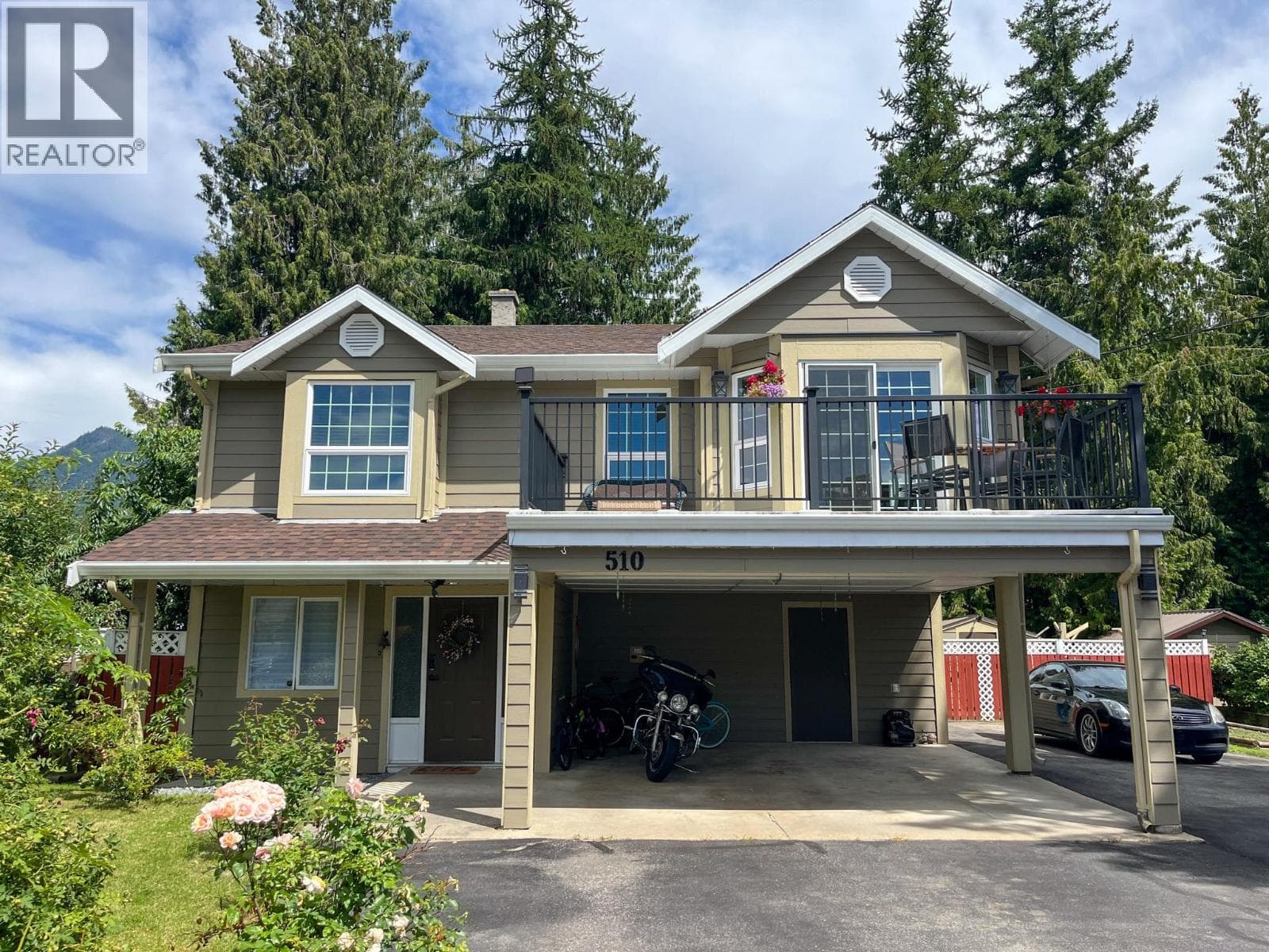 510 CEDAR STREET — photo 3