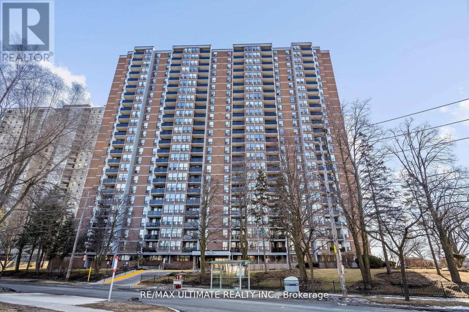 #1807 - 85 EMMETT AVENUE S — photo 2