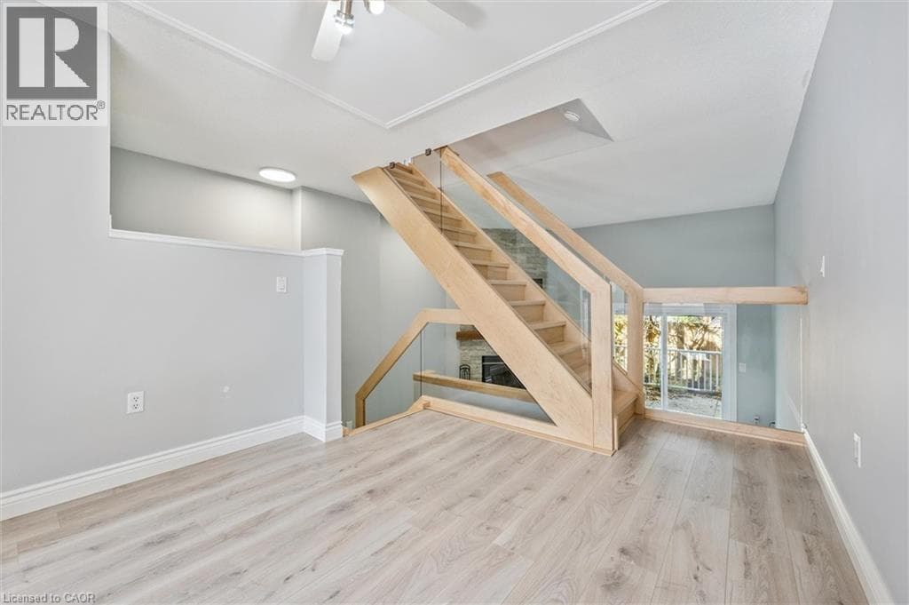 589 BEECHWOOD Drive Unit# 5 — photo 5