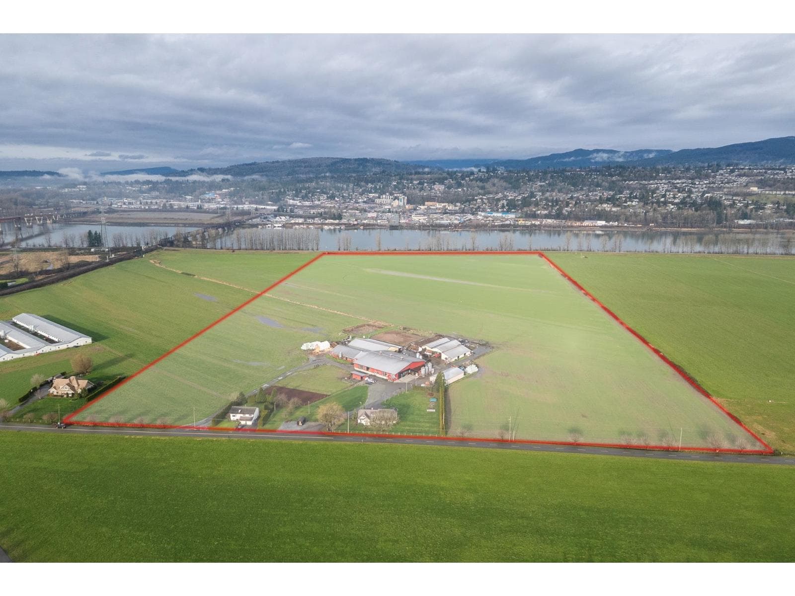 33861 SIM ROAD in Matsqui Prairie